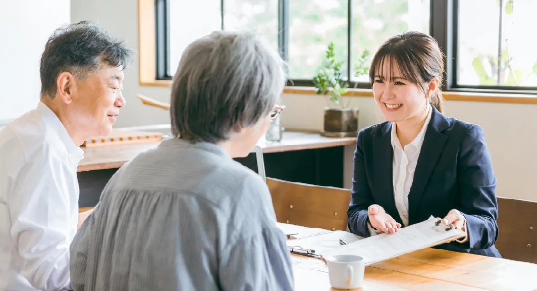 お客様とプラン打合せ
