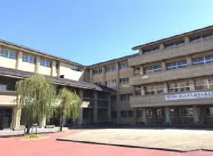 玉川中学校