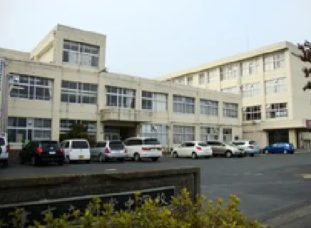 新堂中学校